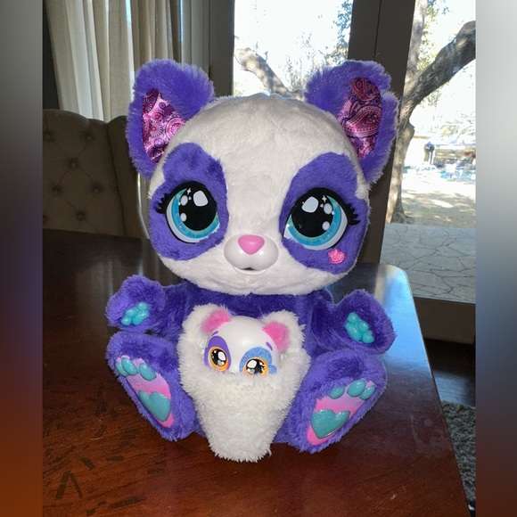 NWOT Peek-A-Roo, Interactive Panda-Roo Plush Toy with Mystery Baby No box - Picture 10 of 10